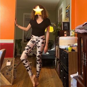 TEREZ Animal Print Leggings Dalmatian B+W Sz Small